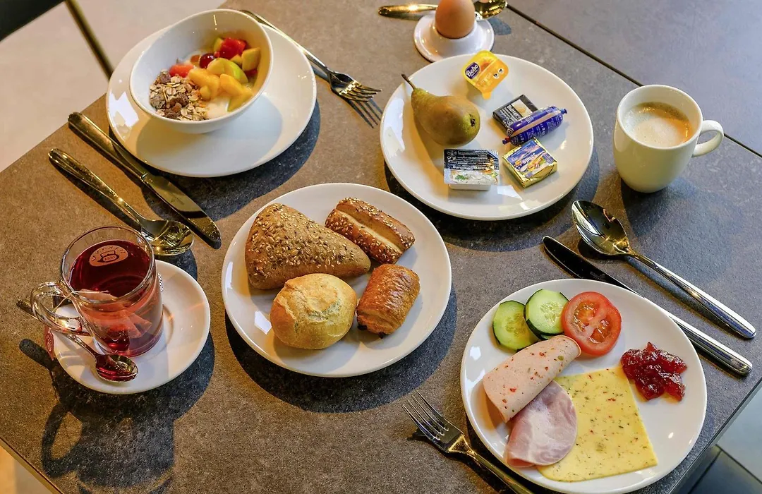 ibis Hotel Friedrichshafen Airport Messe-1